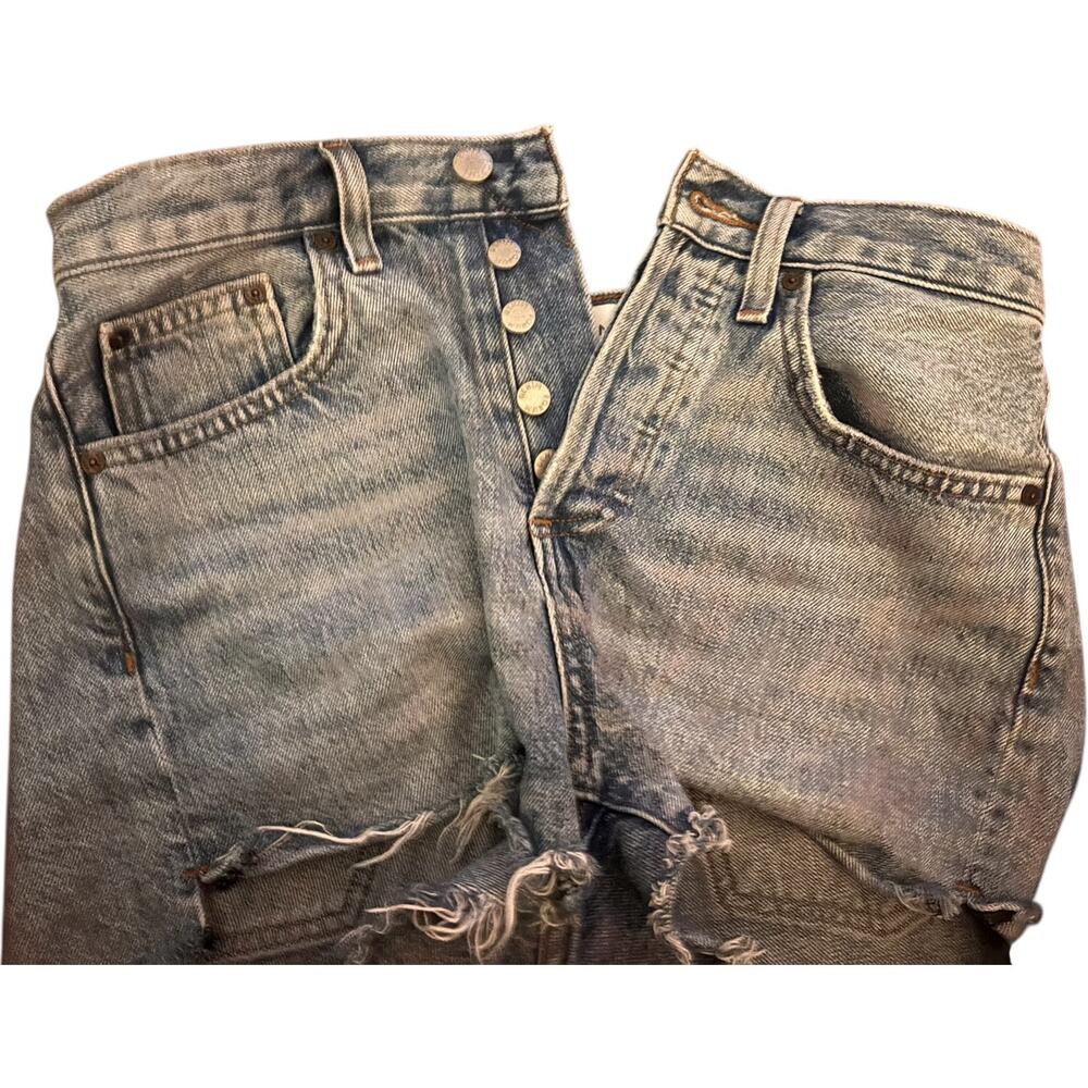 Aritzia Denim Forum Yoko High Rise Button Fly Raw Hem Cut Off Shorts, Size 26 - Picture 3 of 4